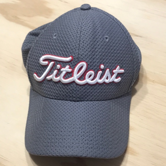 TITLEIST PRO V1 Performance Golf Hat